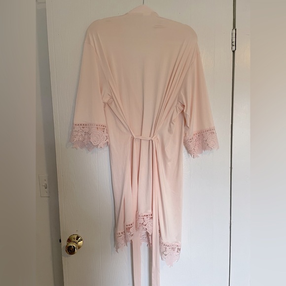 Tanini Lace Light Pink Robe, Size OS - Picture 7 of 8